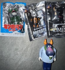 Medicom Be@rbrick 70% Keychain Bundle Horror Preadator Omen Alien Kubrick Bundle
