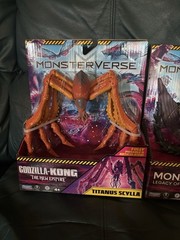 MonsterVerse Godzilla Monarch Titanus Scylla ION DRAGON 6″ Action Figures Lot 2