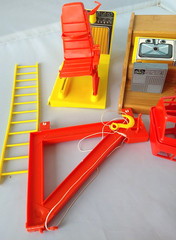 Mattel Big Jim Sky Commander Replacement Parts Crane Basket Table Ladder Vtg 12