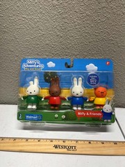 Miffy’s Adventures Big and Small Lot of 4 Figures Melanie Dan Miffy Grunty NEW