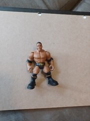 wwe mattel knuckle crunchers series 1 the rock wrestling figure