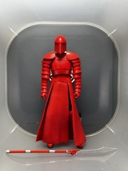 Hasbro Star Wars the Black Series Elite Praetorian Guard Action Figure C3290
