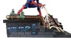 Marvel Spider-Man Finders Keypers Statue Key Holder Figure PVC 5.5in
