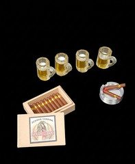 BEER MUG CIGAR LOT MINIATURE 1:12 SCALE DOLLHOUSE FIGURE STAR WARS DIORAMA