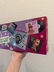 MGA’s Miniverse Real Music Record Player Mini Collectibles Mini Playable Record