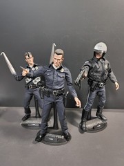 Hot Toys Terminator T-1000 3‑Figure Set 1/6 Movie Masterpiece