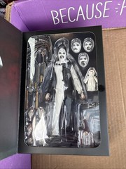 NECA DAMIEN LEONE’S TERRIFIER ULTIMATE ART THE CLOWN ACTION FIGURE NEW