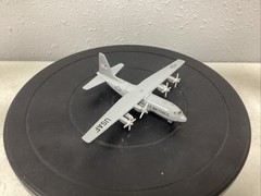 MOTORMAX MODERN JETS C-130 HERCULES 1/100 diecast aircraft AC65267