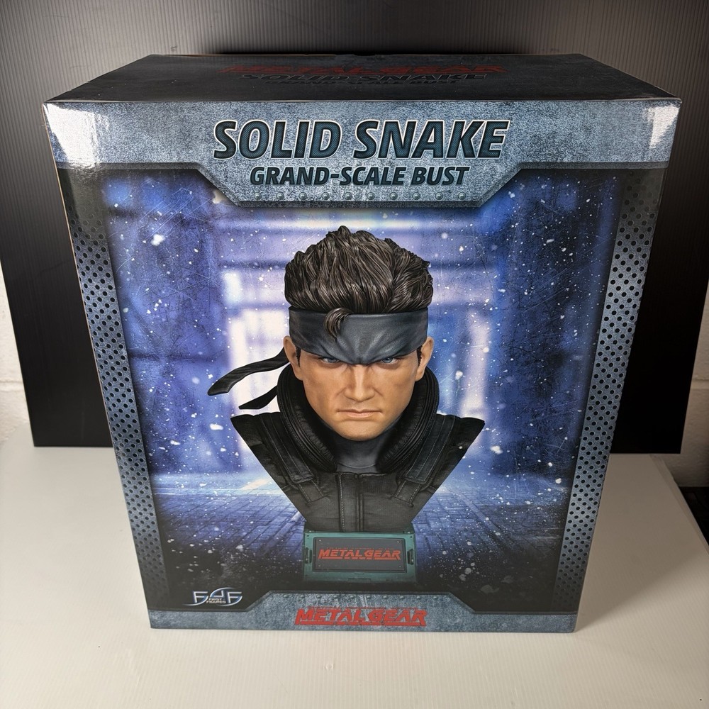 First 4 Figures Metal Gear Solid Solid Snake Grand Scale Bust Standard Polyresin