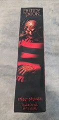 2004 FREDDY VS JASON MOVIE KRUEGER 12″ SIDESHOW VINTAGE WINDOW BOX DOOR FLAP
