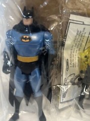 KENNER Vintage 1995 Batman Mail Away Animated Series Battle Helmet Action Figure