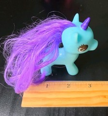 Lot Of 2 Large Plastic Play Horses Ponies Pink Blue Toy Figure Unbranded