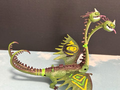 How To Train Your Dragon Barf and Belf Zippleback lot of 2 action figures
