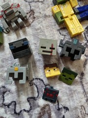 Minecraft Dungeons Battle Chest Lot Multiple Chests And Extras Mattel Jazwares