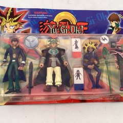 Vintage Yu-Gi-Oh Figure Set Sealed Yugi Kaiba Blue Eyes Dragon RARE