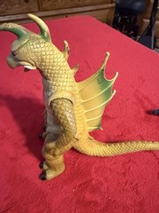 Godzilla And Imperial Dragon 9” Off Brand Action Figures. Vintage 1980’s Rare