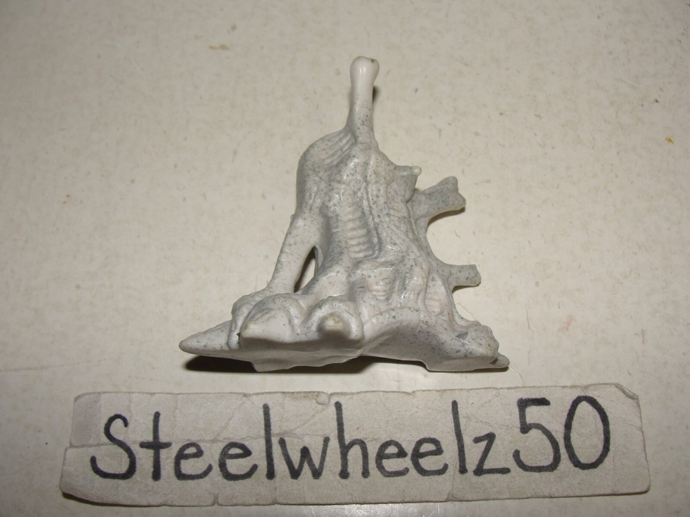 Exo Skeleton Spawn Left Leg Armor Accessory 1996 McFarlane Toys Action Figure