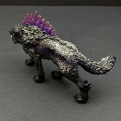 Schleich Eldrador Creatures Shadow Wolf Black/Grey/Purple 42554