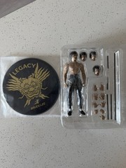 SH Figuarts Bruce Lee Legacy 50th Anniversary Ver. Figure Bandai