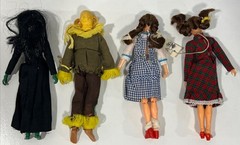 Vintage 1970s Mego Wizard Of Oz Action Figure Dolls Dorothy Witch Scarecrow Lot