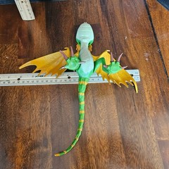 Spin Master How to Train Your Dragon 2010 DEADLY NADDER Green Action Figure