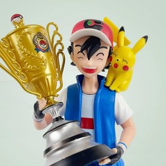 19CM Pokémon Ash Ketchum Pikachu Trophy Figure PVC Collectible Statue Gift