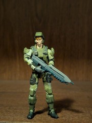 Jazwares World of Halo Series 6 UNSC Marine with Assault Rifle Complete Loose