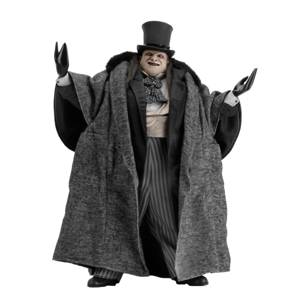 NECA Batman Returns 1/4 Scale Mayoral Penguin Danny Devito Action Figure