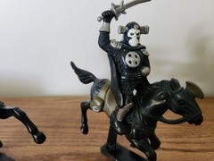 Lot of 6 Vintage Tonka 1988 WILLOW Movie Figures, with 2 horses Lucas Film
