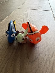 Finding Nemo and Finding Dory Water Bathtub Toys And Figurine Lot Of 3