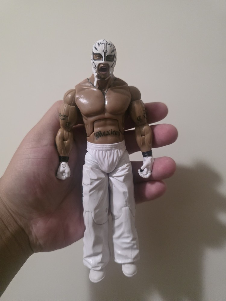 Deluxe Aggression Series 13 Rey Mysterio 2008 IN HAND SHIPS NOW