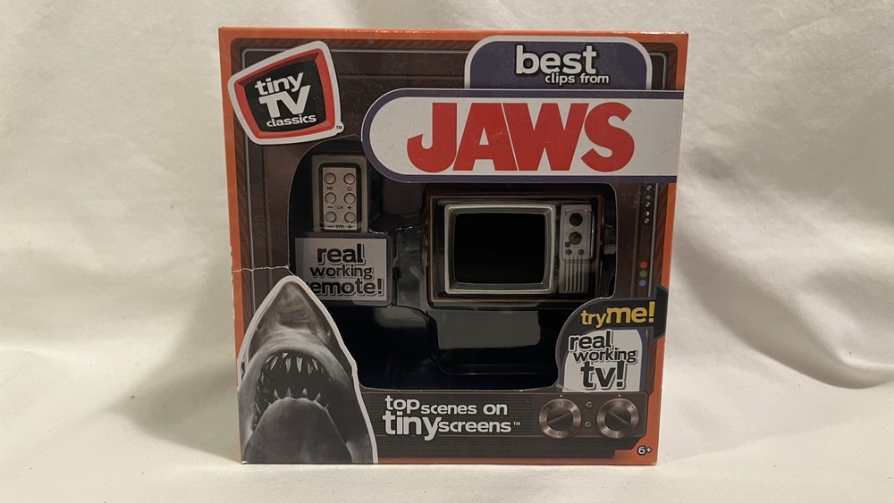 Tiny TV Classics Best Clips Scenes from Jaws WALMART EXCLUSIVE READ
