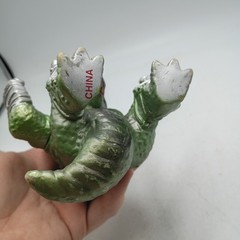 Stone Hurling Beast Triceratops Trendmasters Extreme Dinosaurs KO Vintage