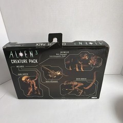 NECA Alien 3 Creature Pack (DAMAGED Queen Buster Broken Arm) SOLD STRICTLY As Is