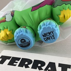 Cryptozoology Crypto Chomp Abominable Toys x Nicky Davis NYCC 2023 Vinyl LE 750
