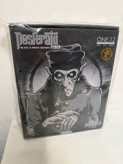 MEZCO TOYZ One:12 Collective Nosferatu (1922): Black & White Edition MISB USA