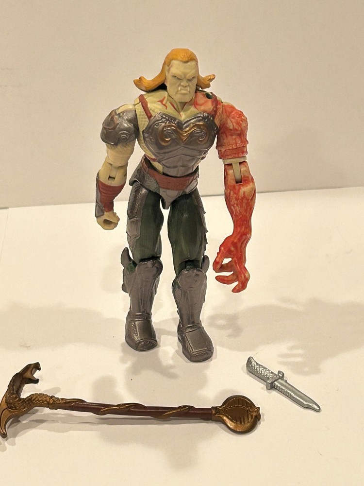 2004 Venomous Maximus – (GI Joe figure) not complete missing cape