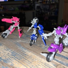 Hasbro Transformers Studio Series 52 Deluxe ROTF Chromia Arcee Elita-1