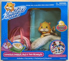 Zhu Zhu Pets Hamster ~ Pet Carrier, Bed, & 2 Blankets ~ BLUE & PINK ~ New in Box