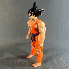 Dragon Ball Z Battle Damaged Barefoot Goku Action Figure 2003 Jakks Pacific DBZ