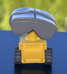 Disney Doorables Wall-E Lot of 8 Wall-E Eve Burn-E Captain McCrea M-O