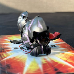 RARE Bakugan B1 Darkus Tuskor 600G Black RARE VHTF