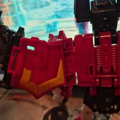 ​Hello Carbot King Guyz X Transforming Robot Action Figure Sonokong Loose