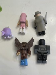 Roblox Toys Mini Action Figures Lot of 4 Figures