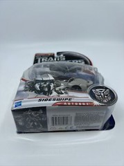 Hasbro 2010 Transformers Movie Dark of the Moon Deluxe SIDESWIPE AUTOBOT S5