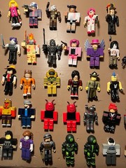 Roblox Figure Blind/Mystery Bag (1x1x1x1 Chase) *Read*