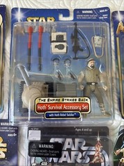 8 Star Wars Hasbro ACTION FIGURE MIXED LOT: C-3PO SKYWALKER WAT TAMBOR SANDTROOP