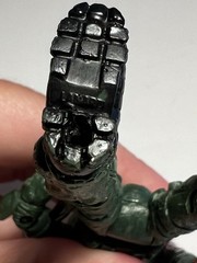 Green Military Soldier Action Figure w/ Helmet & Skull Shoulder Armor Plastic