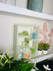 Smiski House Glow in the Dark Display | Mini Figure Room Shelf | Bonus Glow Pet