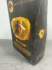 Jurassic World Amber Collection Dr. Alan Grant 6 in Action Figure NEW Retired